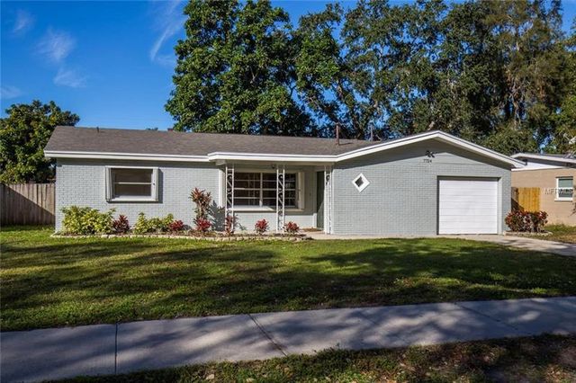 7724 90th Way, Largo, FL 33777