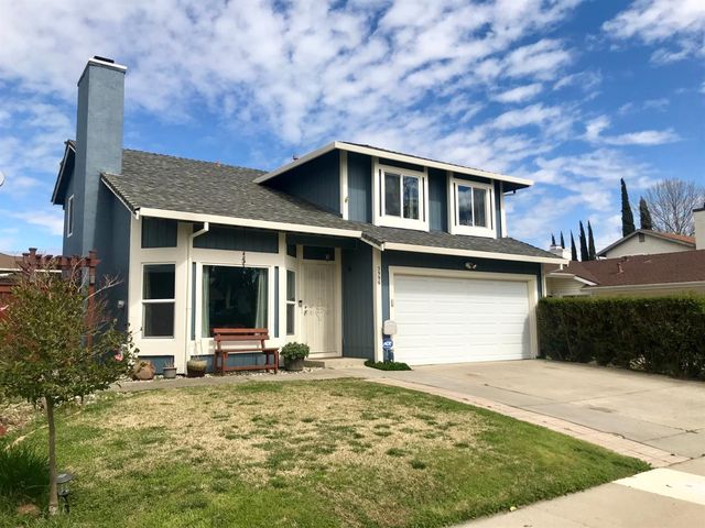 3596 Binghamton Dr, Sacramento CA  95834-1532 exterior
