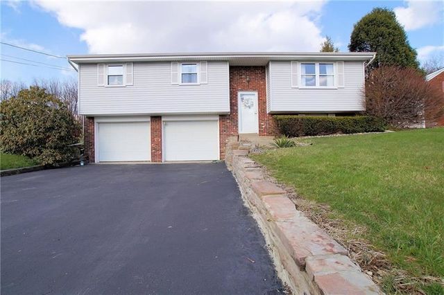 953 Rolling Meadows Dr, Greensburg, PA