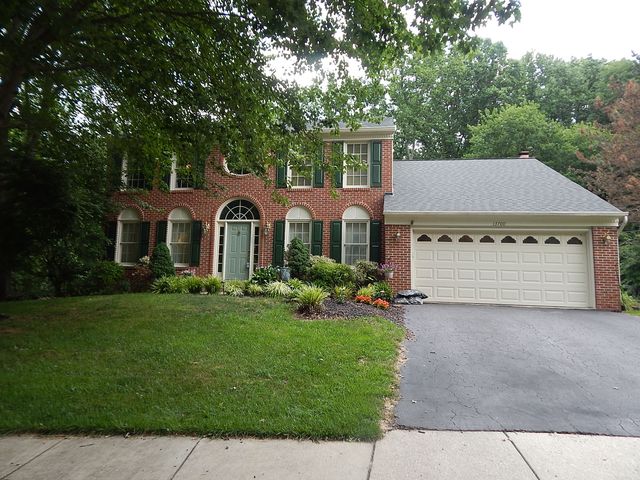 13700 Heatherstone Dr, Bowie MD  20720-4846 exterior