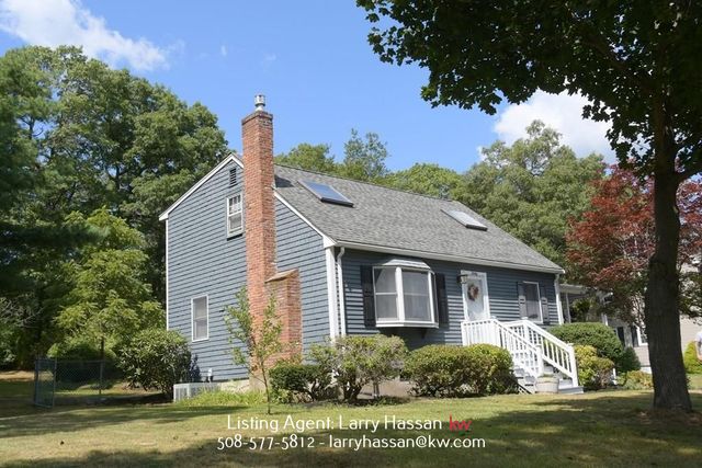 30 Carmine Ave, Foxborough, MA 02035-1637