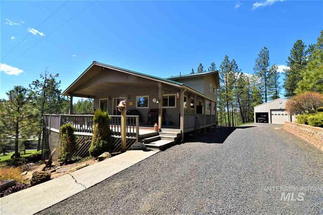 2515 Highway 3, Helmer, ID 83823