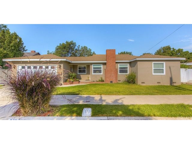 348 Magnolia St, Orange CA  92866-1213 exterior