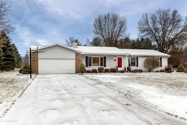 9750 Missaukee Ln, Haslett MI  48840-9123 exterior
