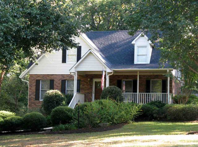 106 Randolph Dr, Iva, SC 29655