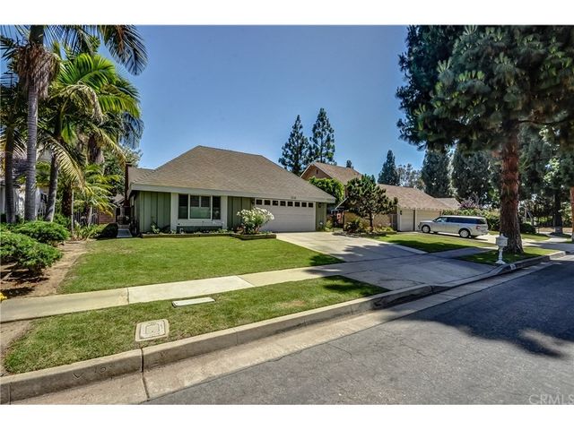 1516 Old River Rd, Fullerton, CA 92831