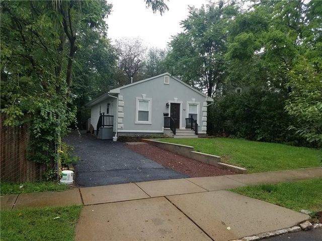 79 Fairview Ave, Millstone NJ  08876-3001 exterior