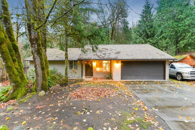 65121 E Barlow Trail Rd, Rhododendron, OR 97049