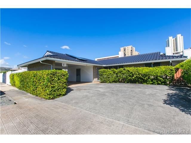 949 Ala Lehua St, Honolulu HI  96818-2303 exterior