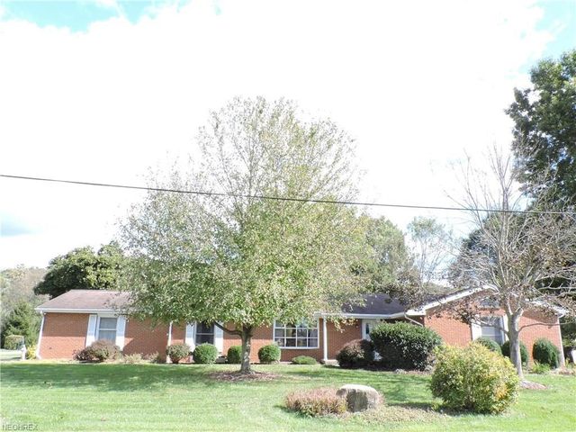 106 Wyandotte Dr, Marietta, OH 45750