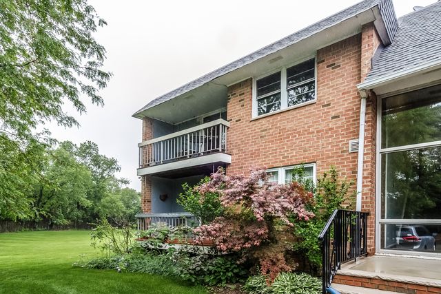 807 Eves Dr, Millstone, NJ 08844-4993