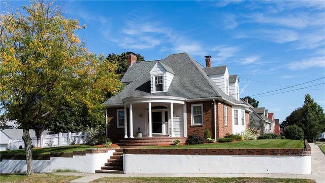 290 Fair St, Warwick, RI 02888