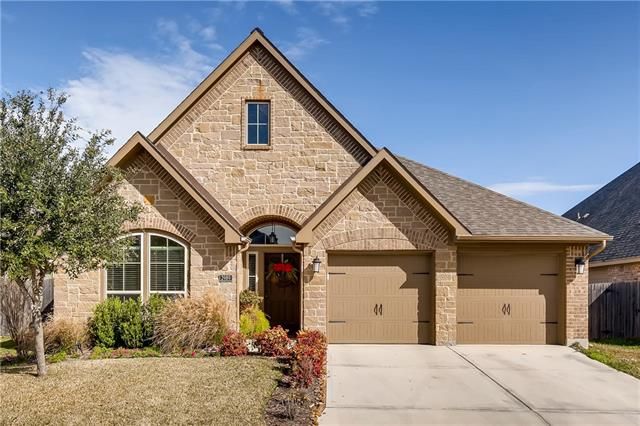2989 Saddlehorn Dr, Seguin, TX 78155