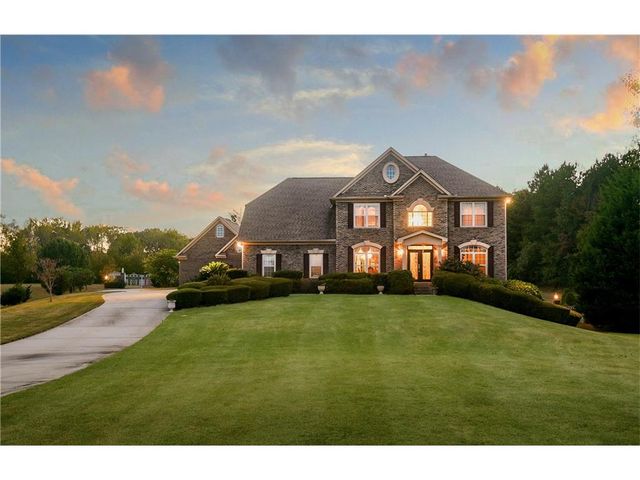 175 Thistlewood Ln, Fayetteville, GA 30214